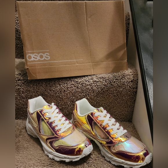 *2-FOR-ONE, 2 Pair of ASOS Trainer- Iridesc w/ Transp/ Clear Panel & Chunky Sole - Picture 5 of 7